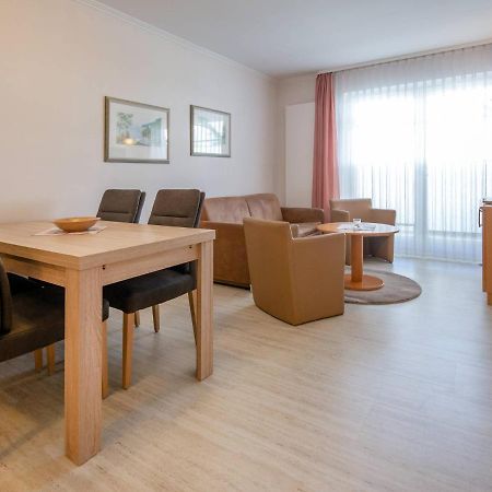 Strandvillen Binz - Ferienwohnung Mit 1 Schlafzimmer Und Balkon Ah-627 Εξωτερικό φωτογραφία